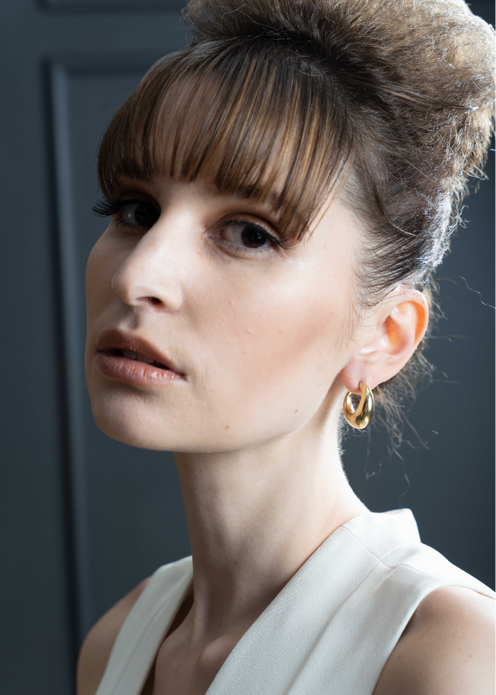 VENUS'S AUNT BANANA MOON HOOP EARRINGS