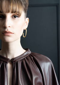 VENUS'S AUNT RECTANGLE HOOP EARRINGS