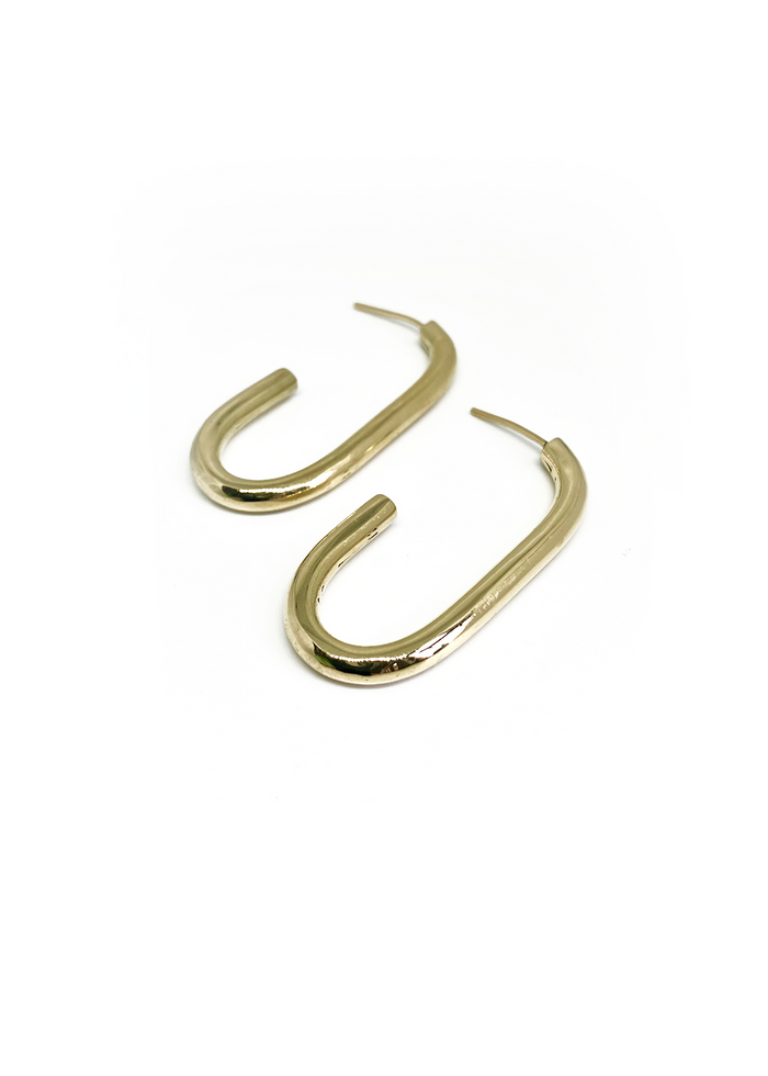 VENUS'S AUNT RECTANGLE HOOP EARRINGS