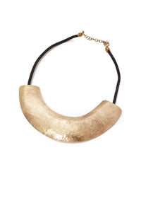 AINE NECKLACE