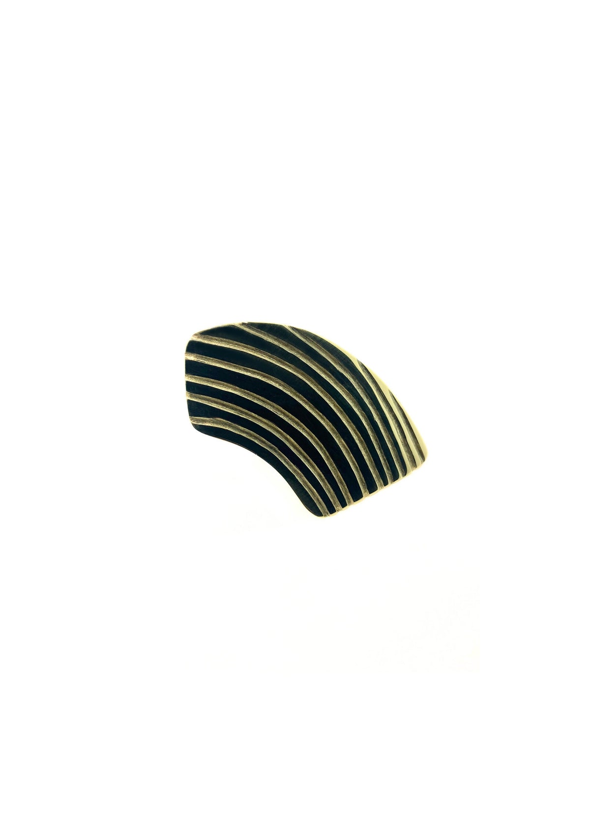 PEITHO'S AUNT RING